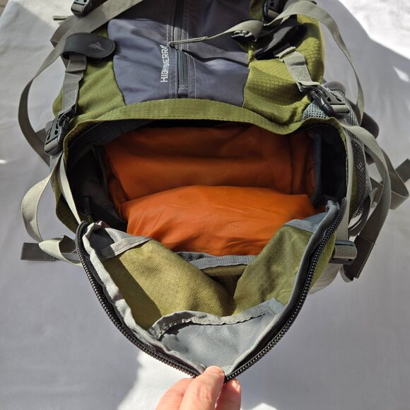 High Sierra Summit 45 Green and Gray Internal Frame Backpack - Picture 7 of 11